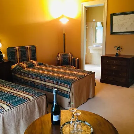 Bed & Breakfast Chateau Maucaillou