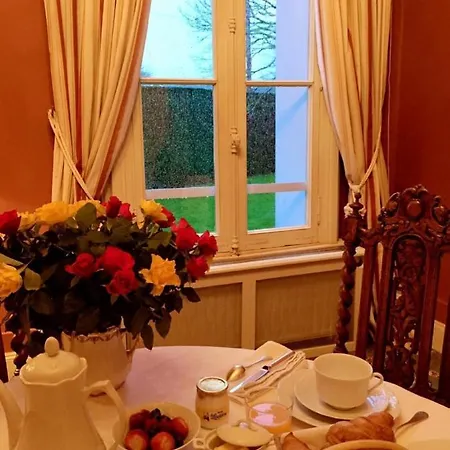 Château Maucaillou Couette-café