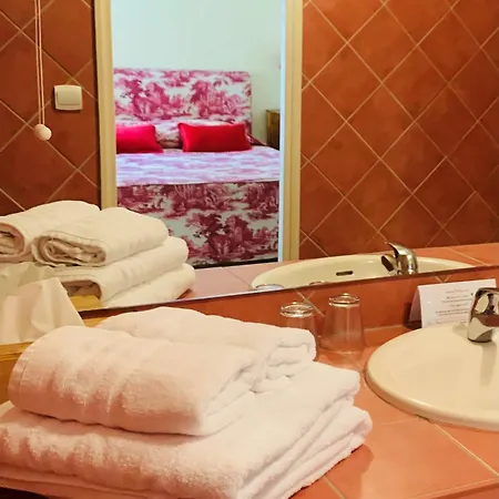 Chateau Maucaillou 3*
